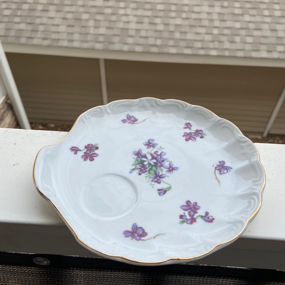 Plate and teacup - Picture 5 of 6